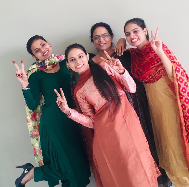 Jasbeer Kaur with her triplets. (Courtesy of Sandeep Kaur)