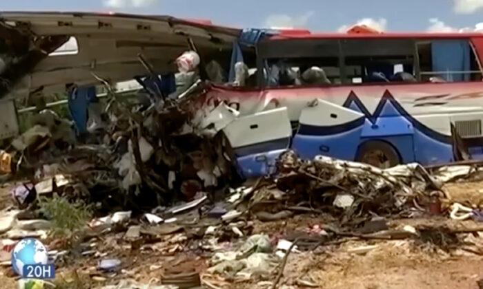 Truck Collides With Bus in Mali, Killing 41