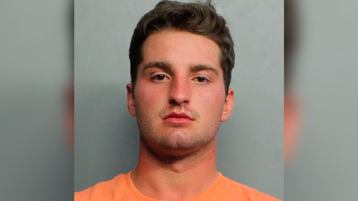Passenger Charged With Groping, Punching Flight Attendants
