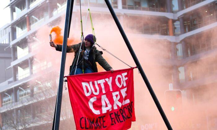 Extinction Rebellion Fossil Fuels Protest Disruption in 2 Australian Cities