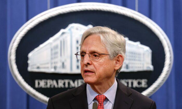 Department of Justice Limits Use of Chokeholds, ‘No-Knock’ Raids