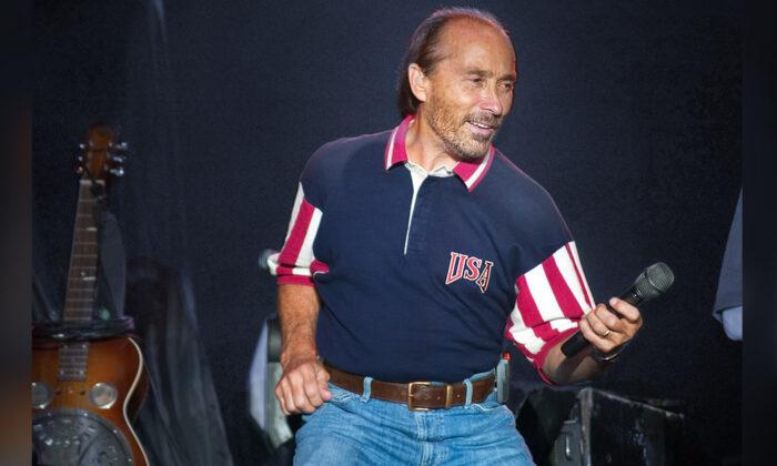 Country Singer Lee Greenwood to Help Build Custom Home for Disabled Veteran in Alabama