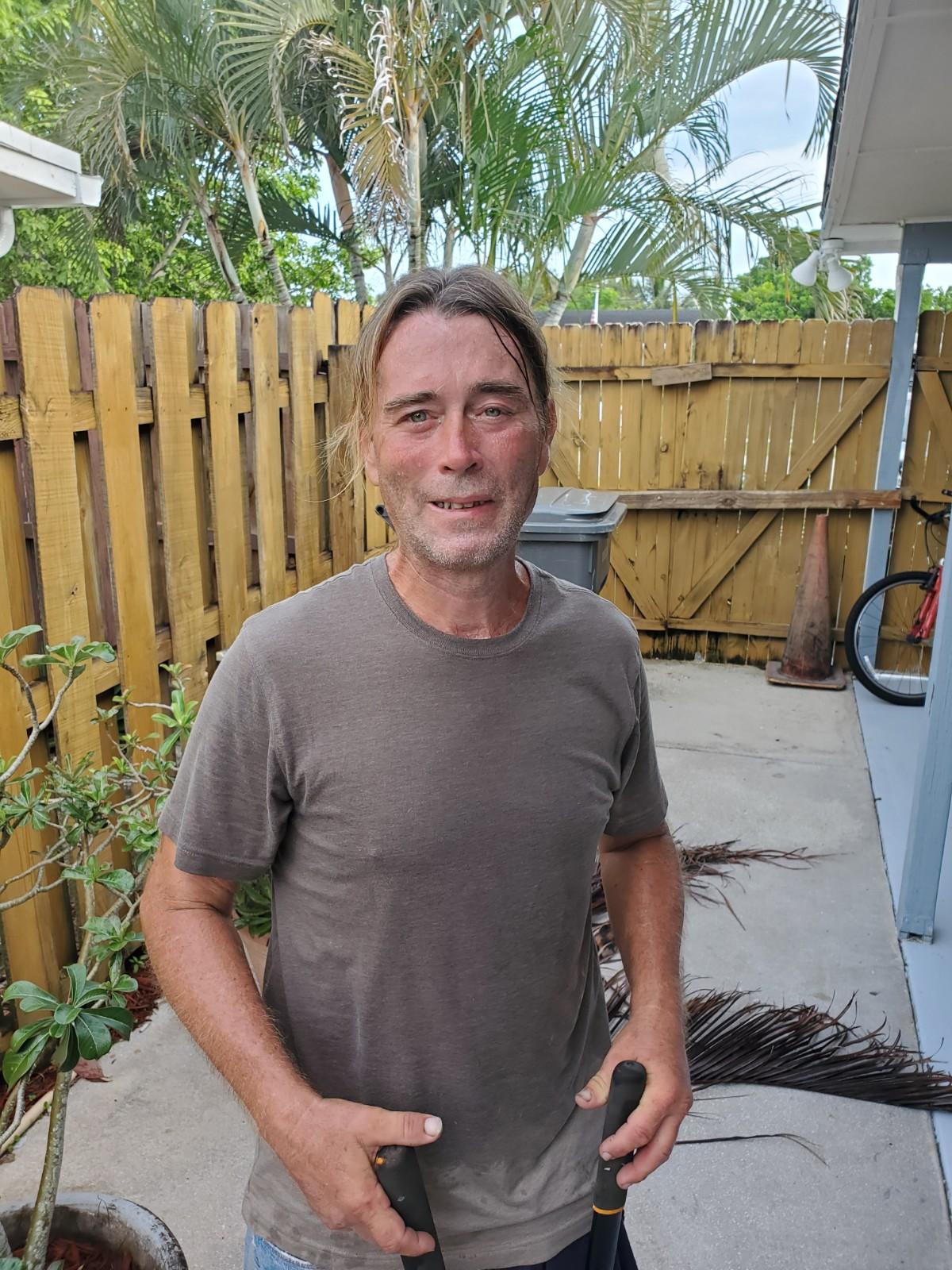 Tony Neil, from Palm Beach Gardens, Florida, rescued a man who was having a seizure. (Courtesy of Tony Pando)