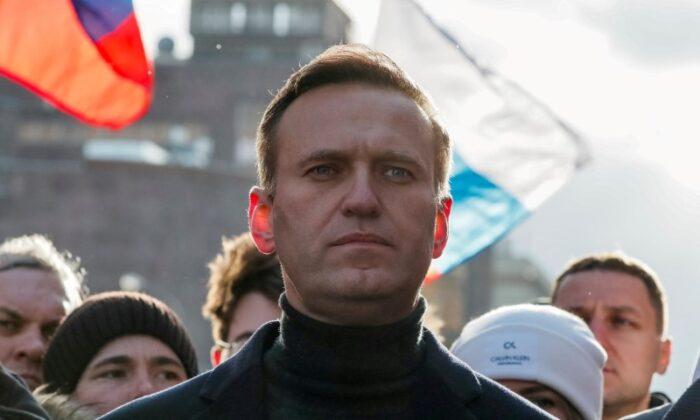 UK Sanctions 7 Russian Intelligence Agents Over Navalny Poisoning