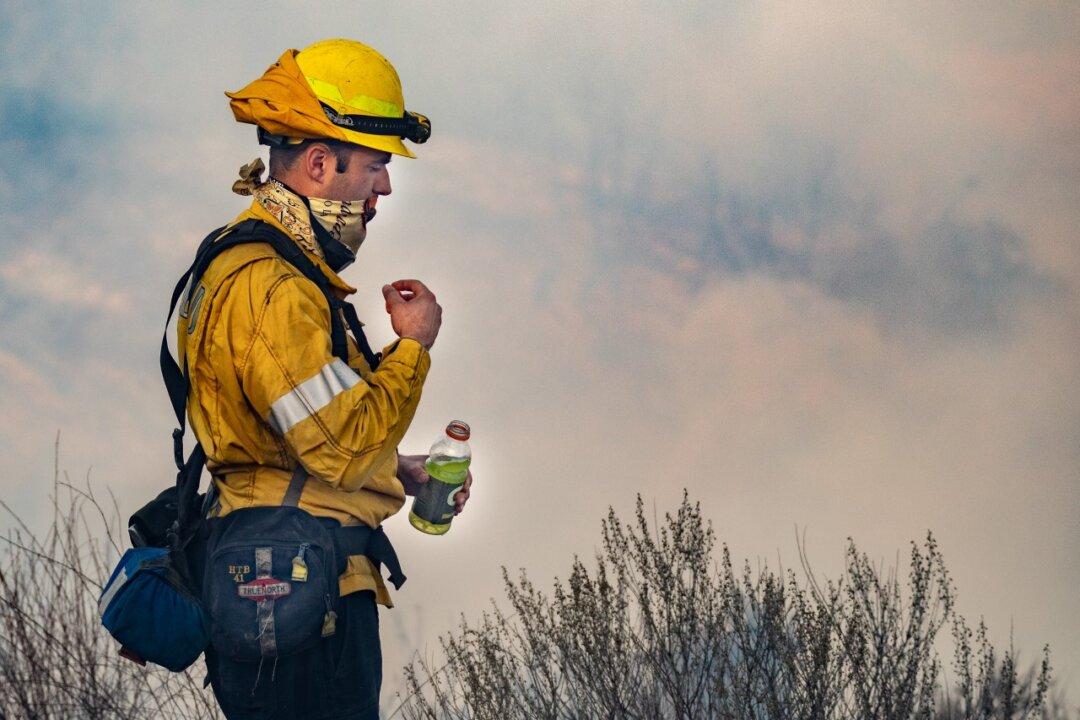 Orange County Fire Authority Assists in Northern California Fire Crisis