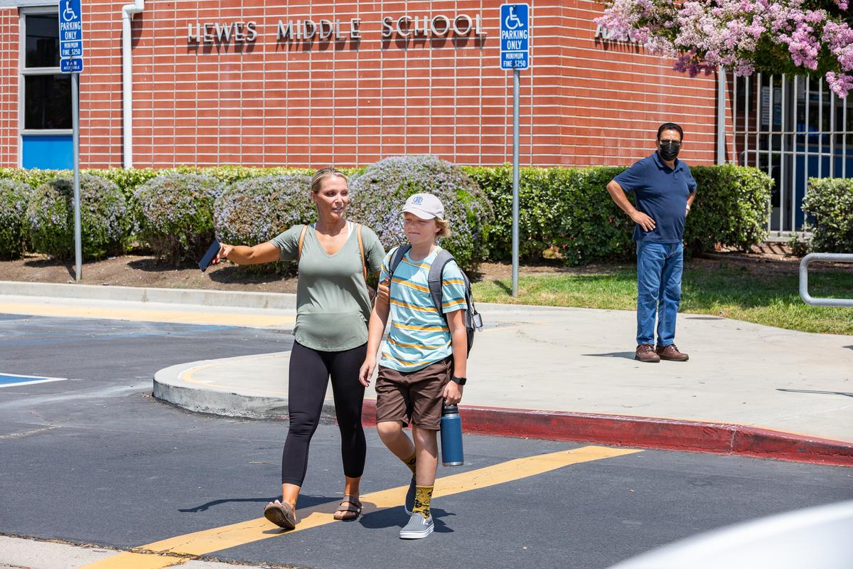 California Student Kicked Out of School for Not Wearing Mask