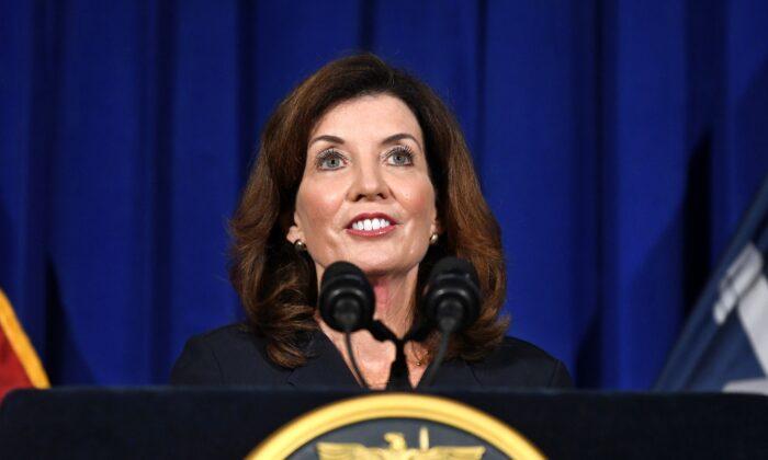 Hochul: I'll Run for Governor After Finishing Cuomo’s Term