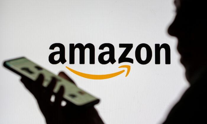 Amazon’s Palm Print Recognition Raises Concern Among Senators