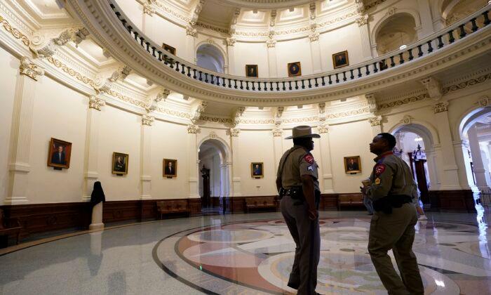 Officers Deputized to Start Rounding Up Missing Texas House Democrats