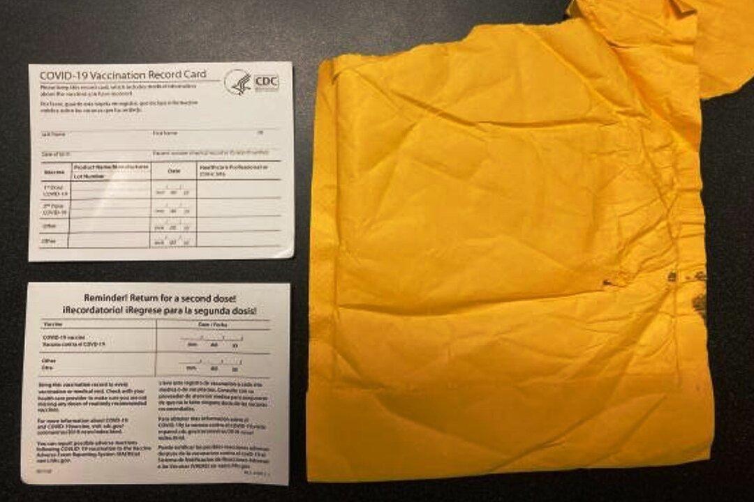 Border Patrol Seizes Thousands of Fake CDC COVID-19 Vaccine Cards From China