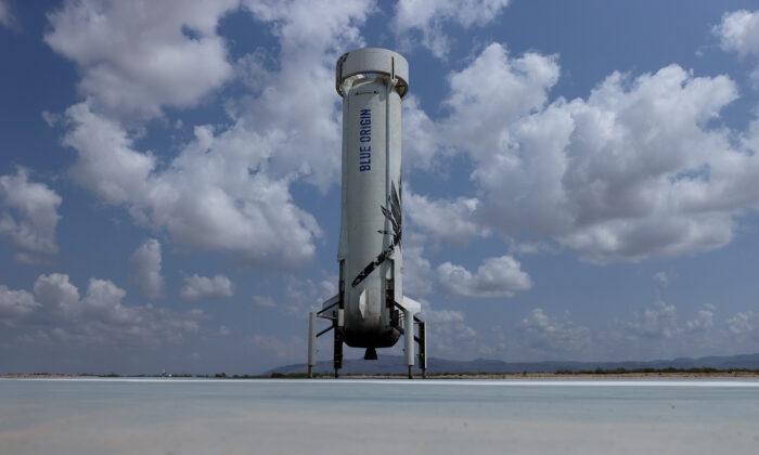 Blue Origin Sues US Government Over SpaceX Lunar Lander Contract