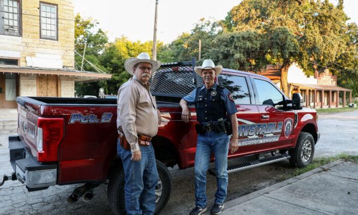 Texas County Sends Law Enforcement Help to Border Region