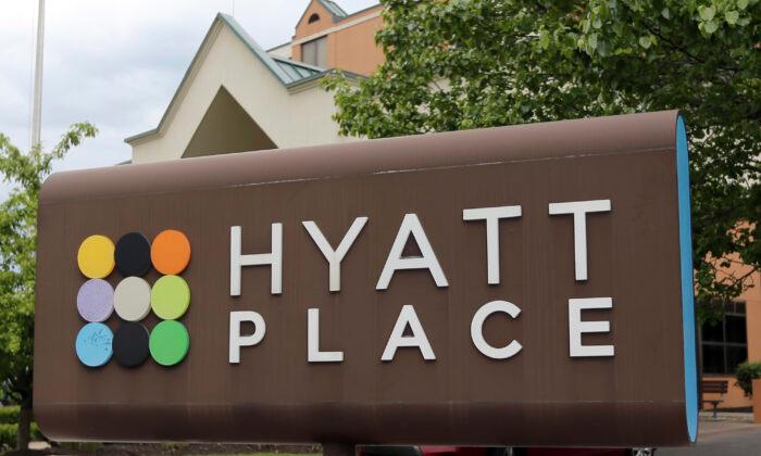 Hyatt to Double Its International Resorts With $2.7 Billion Apple Leisure Group Purchase