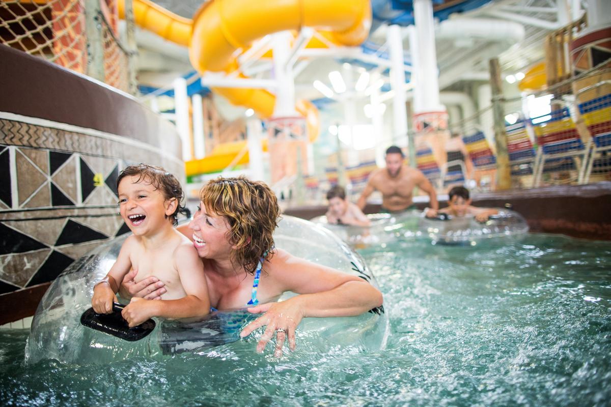 Kalahari Resort features Wisconsin's largest indoor waterpark and an outdoor waterpark. (Courtesy of Wisconsin Dells Visitor & Convention Bureau)