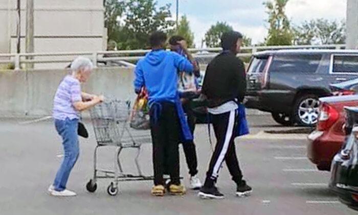 Bystander Sees 3 Young Men Help Elderly Woman Struggling to Carry Groceries to Car—Rewards Them