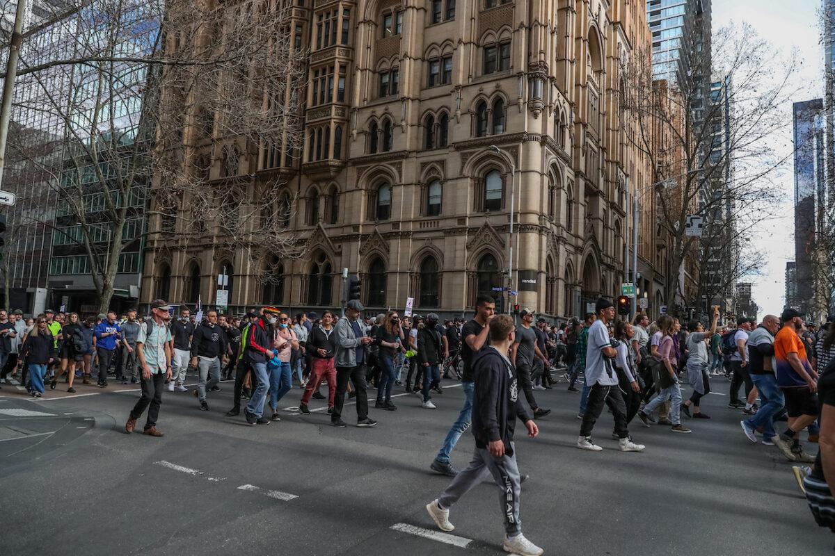 Protesters are seen marching in Melbourne, Australia, on Aug. 21, 2021. (Getty Images)