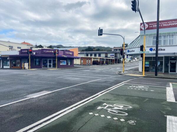 An empty street is seen as a lockdown remains in place in Wellington, New Zealand, on Aug. 20, 2021. (Praveen Menon/Reuters)