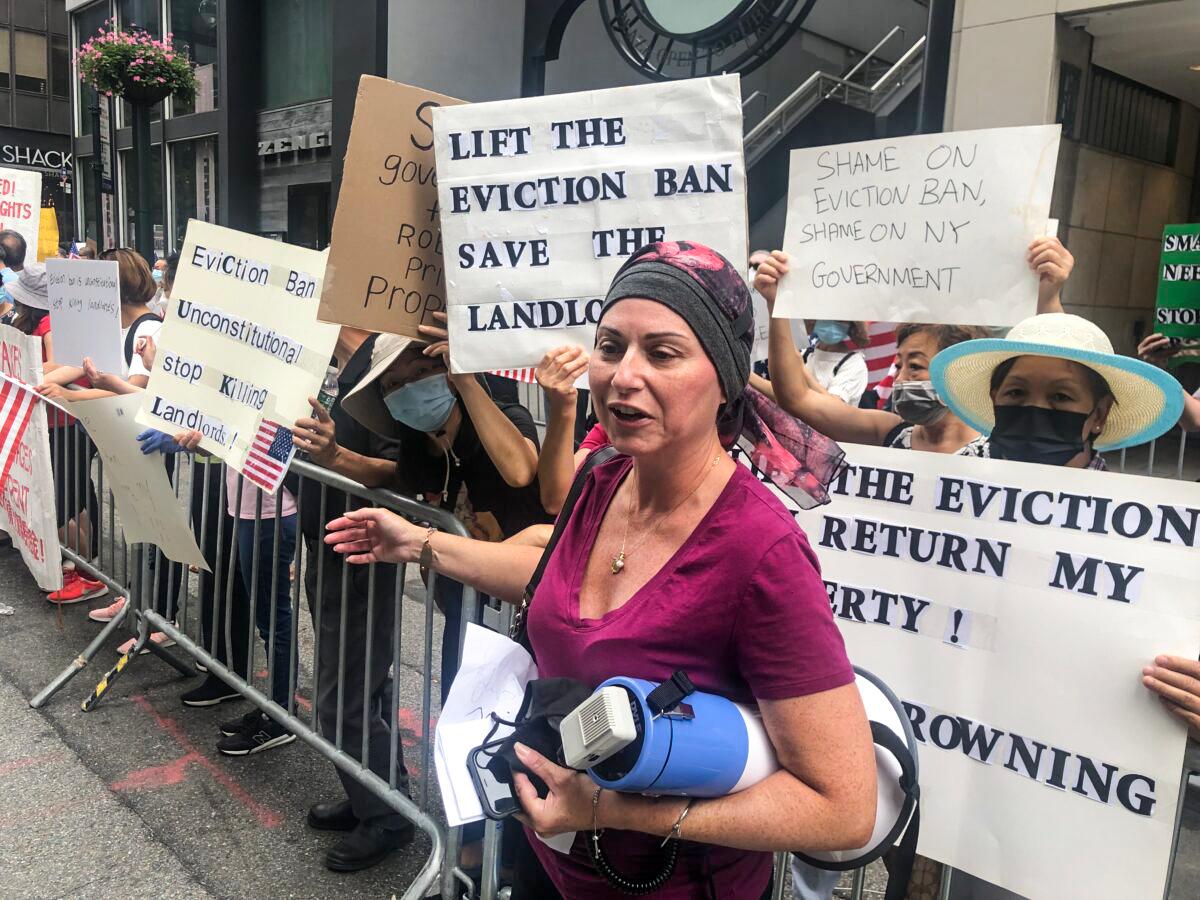‘Everything Is Becoming Very Communist’: Small Landlords Protest Eviction Moratorium in Front of NY Governor’s Office