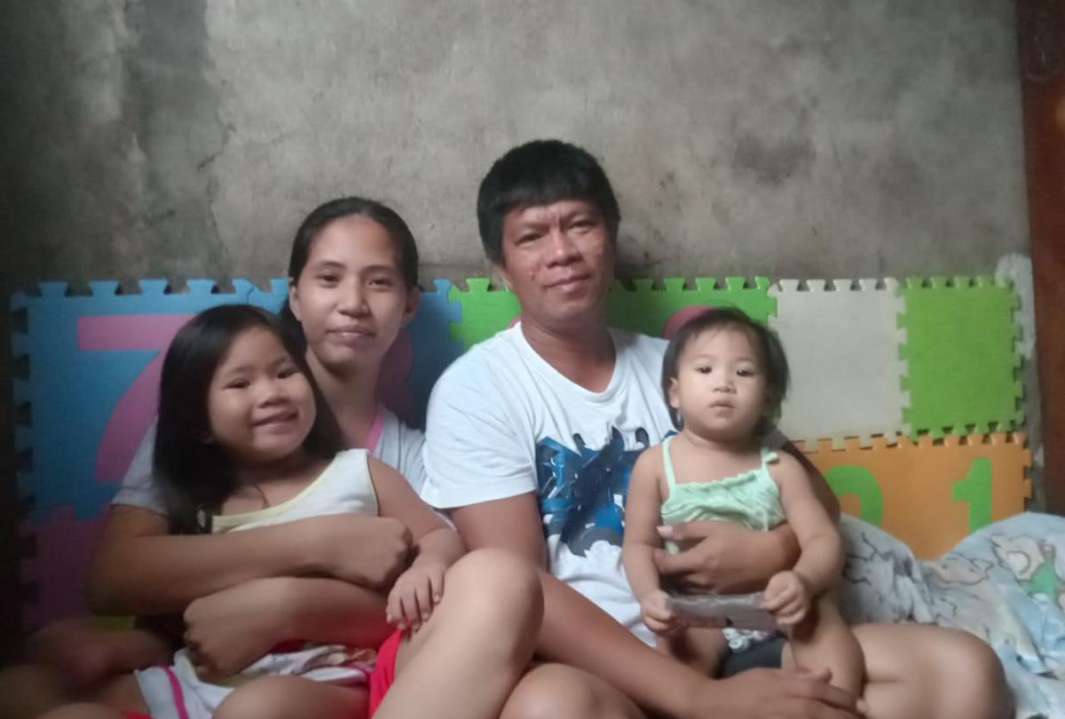 Rochelle with her husband and kids. (Courtesy of <a href="https://www.facebook.com/rochelle.tanael.9">Rochelle Reyes</a>)