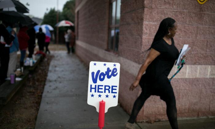 North Carolina Court Restores Voting Rights to Felons on Probation or Parole