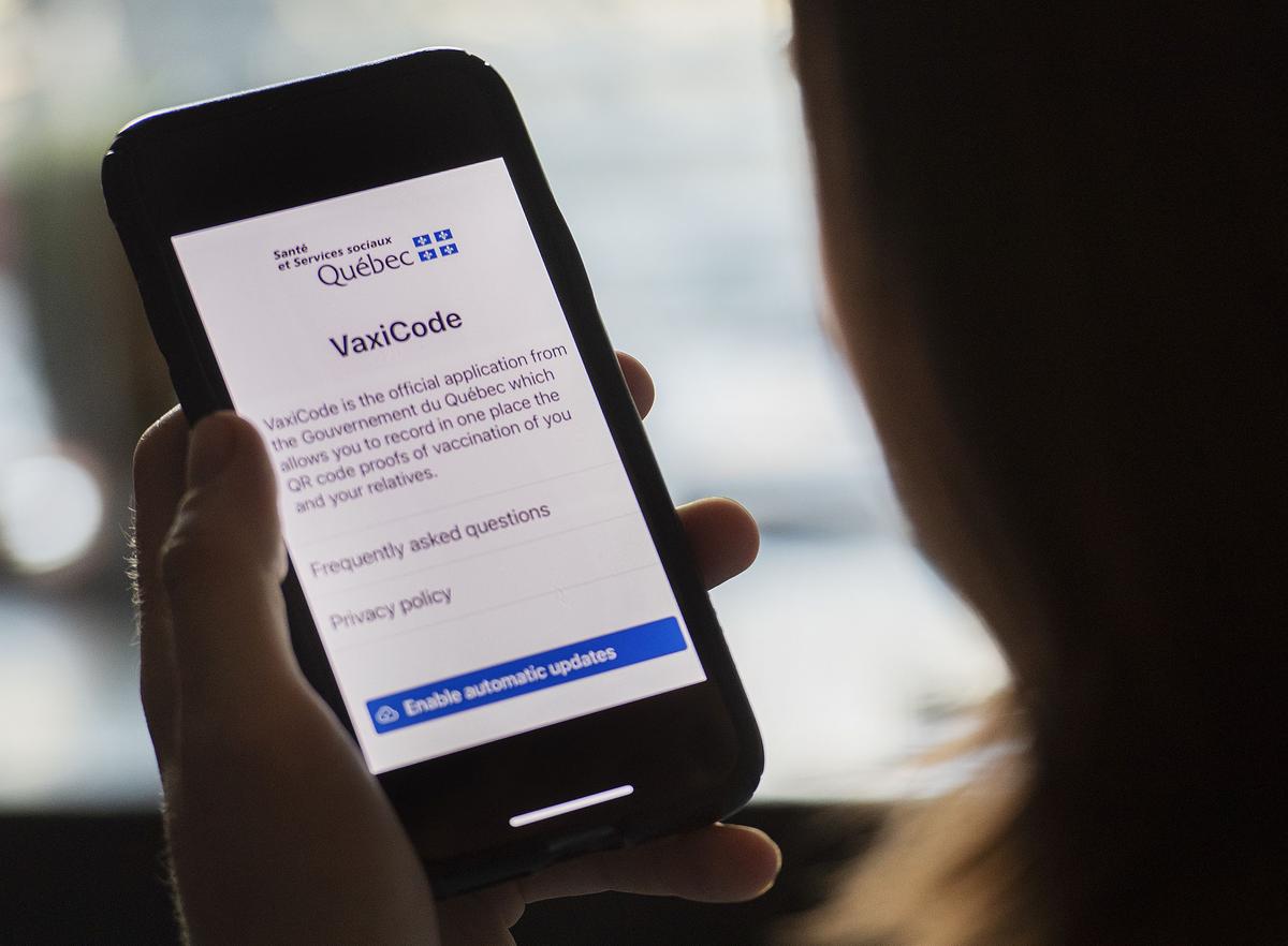 Expect Court Challenges to Vaccine Passports, Say Legal Experts