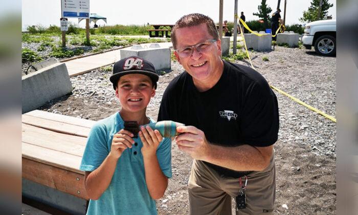 Ontario Boy, 10, Reels in a Military Bomb From ﻿1954 While Magnet Fishing With His Grandfather