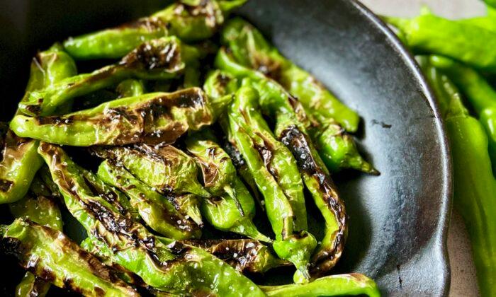 Blistered Shishito Peppers Are an Addicting Snack