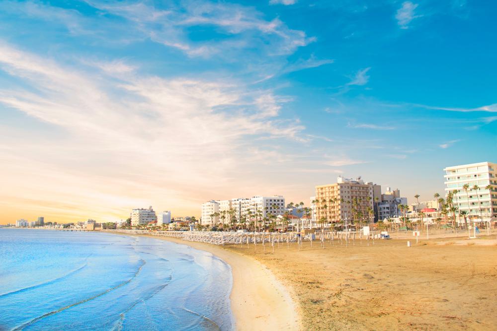 Larnaca's Finikoudes beach. (MarinaDa/Shutterstock)