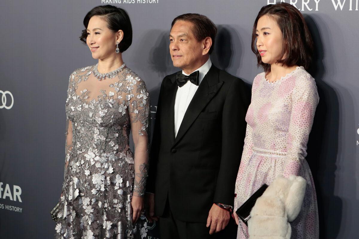 (L–R) Pansey Ho, Charles Ho, and Kim Lee Chan attend the amfAR Hong Kong Gala at Shaw Studios in Hong Kong, on March 25, 2017. (Ulet Ifansasti/Getty Images)