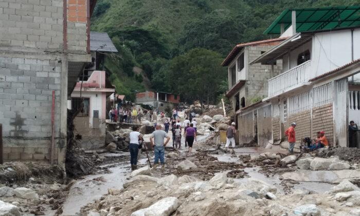 Death Toll Rises to at Least 20 in Western Venezuela Floods