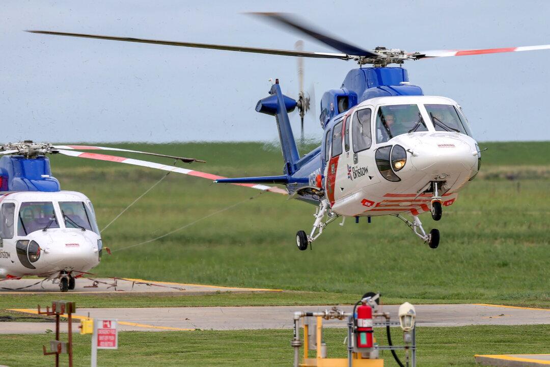 US Offshore Oil Workers Flee as Storm Approaches Gulf of Mexico