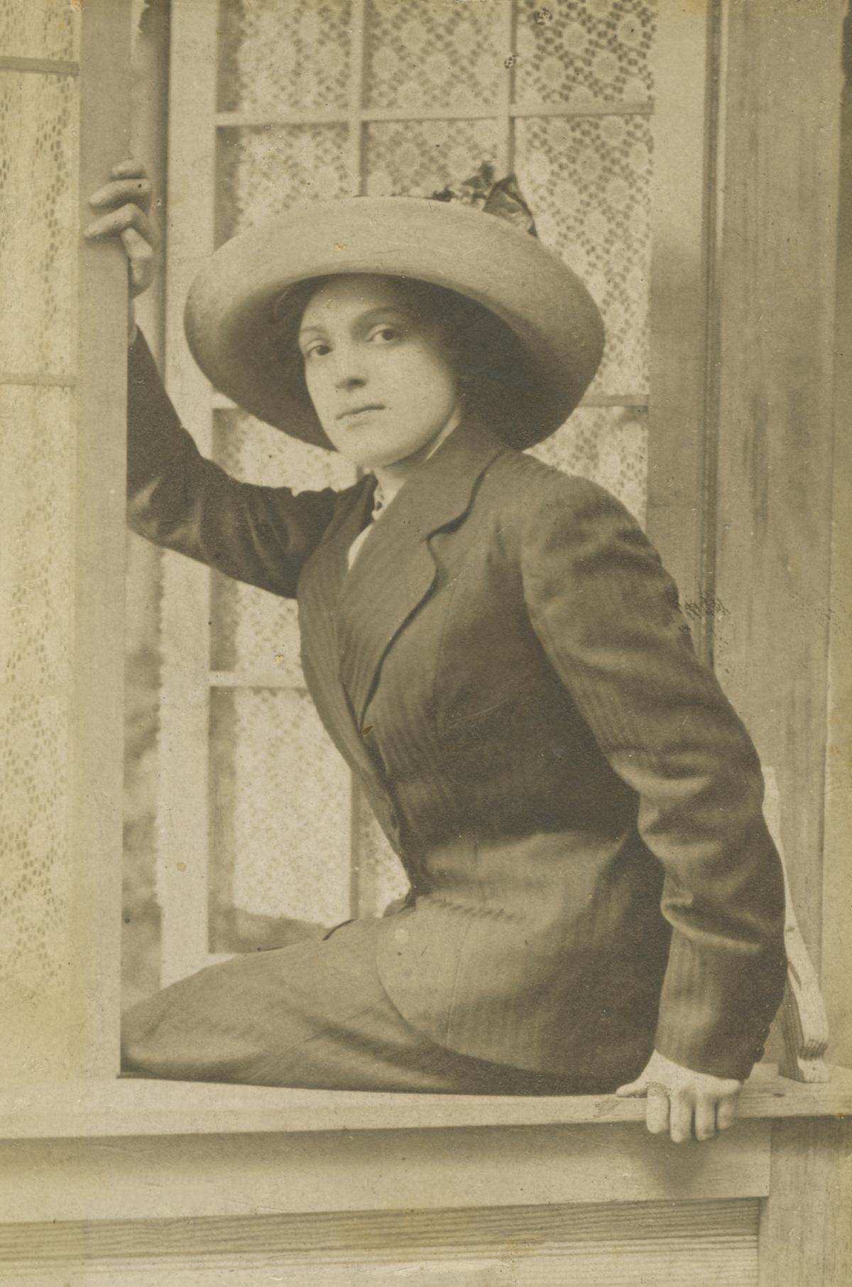 The author's mother in Philadelphia, 1912. (Courtesy of Eleanor Rodio Furlong)