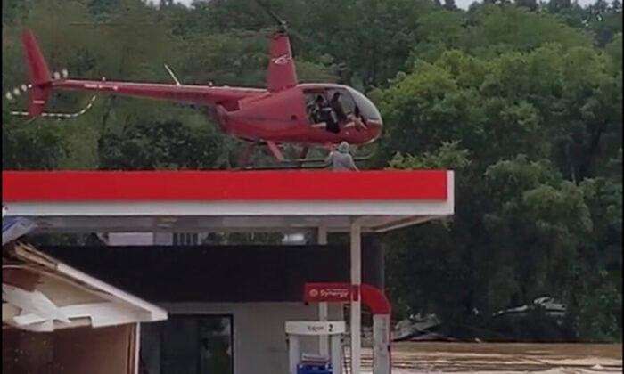 Alone in the Sky, Pilot and Fiancee Save 17 in Tennessee Flood