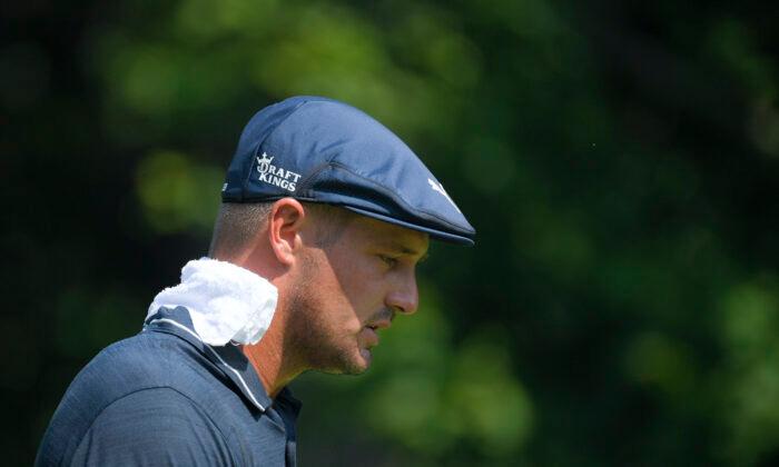 DeChambeau Takes One-Shot Lead Into Weekend at Caves Valley