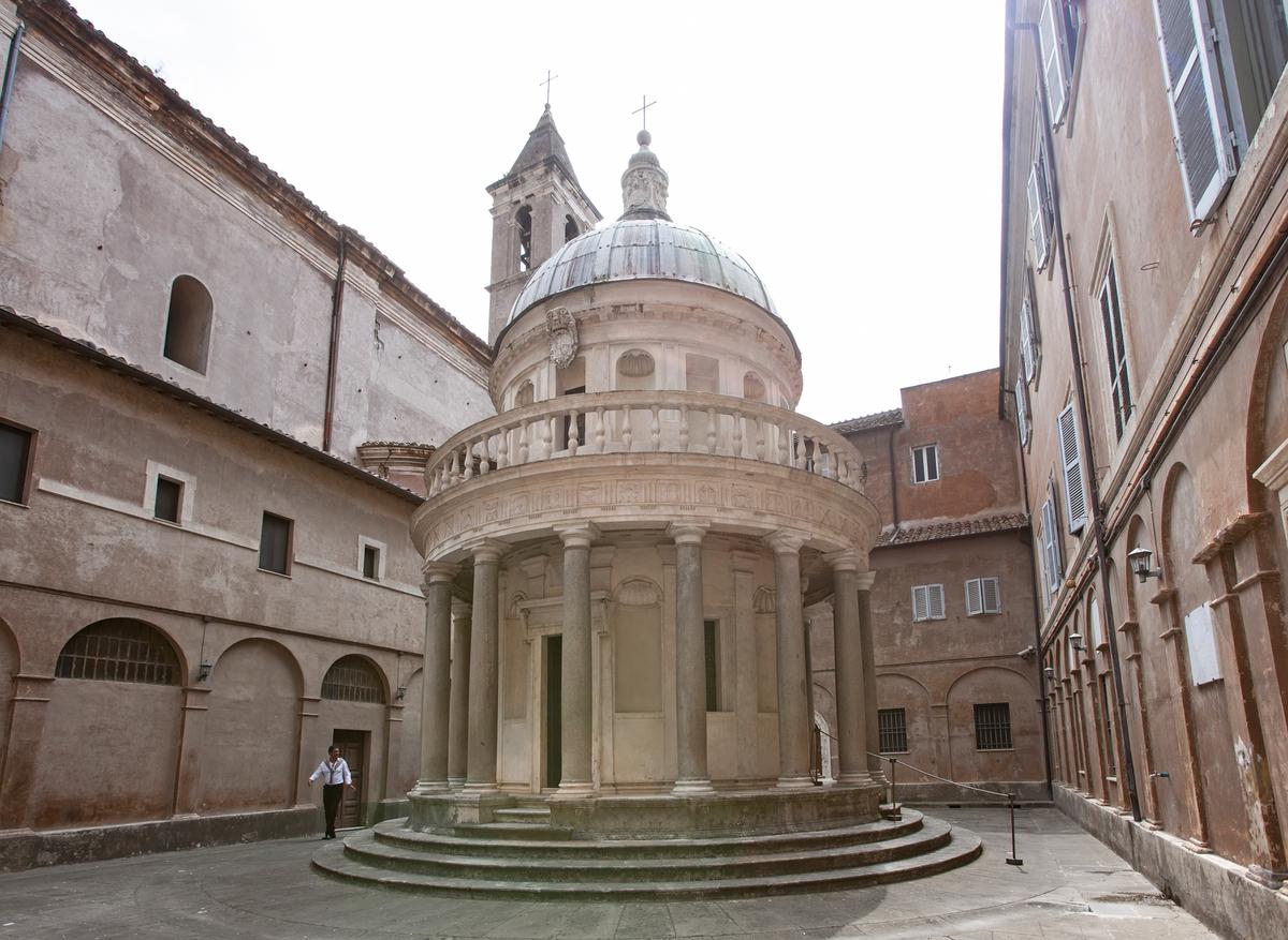 Architect Bramante’s contemporaries recognized the Tempietto for achieving “all'antica” (like the ancients) design. Although at the time it was a modern design, its composition was so perfect that it seemed as though it had always existed. (JHSmith/The Epoch Times)