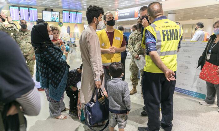 Hundreds of Afghan Evacuees Arrive in Philadelphia
