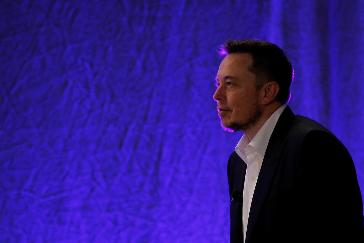 Tesla Motors CEO Elon Musk takes the stage to speak at the National Governors Association Summer Meeting in Providence, Rhode Island, on July 15, 2017. (Brian Snyder/Reuters)