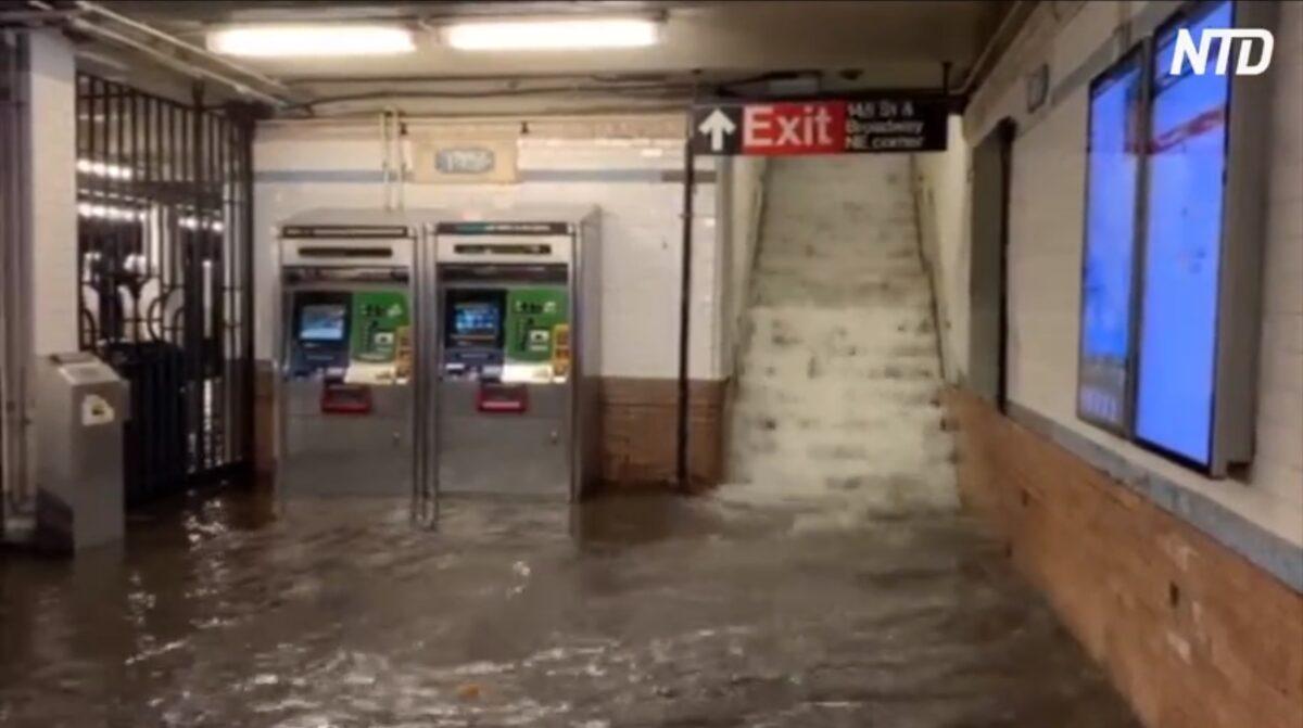 Flooding at 145th St subway station in Manhattan, New York City, on Sept. 1, 2021. (NTD)
