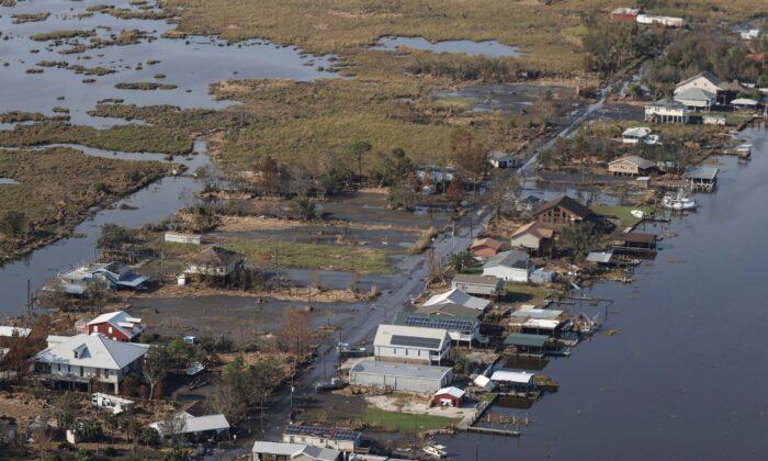 Hurricane Ida Evacuees Urged to Return to New Orleans