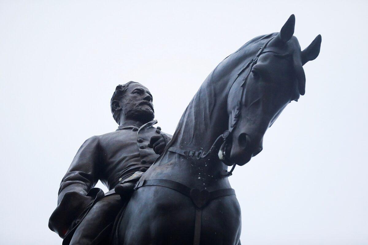 The statue of Confederate General Robert E. Lee in Richmond, Va., on Jan. 17, 2021. (Jim Urquhart/Reuters)