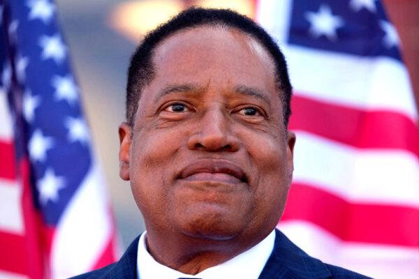 Republican gubernatorial candidate Larry Elder speaks to supporters during a rally in Westminster, Calif., on Sept. 4, 2021. (Ringo Chiu/AFP via Getty Images)