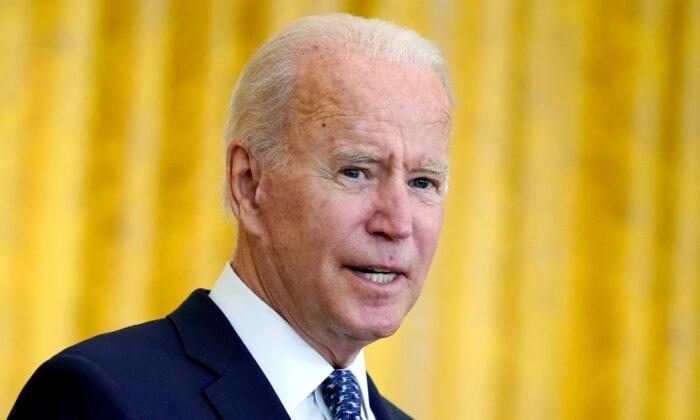Biden Mandates COVID-19 Vaccines for Federal Workers