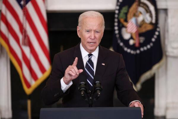 President Joe Biden speaks about combating the coronavirus pandemic at the White House on Sept. 9, 2021. (Kevin Dietsch/Getty Images)