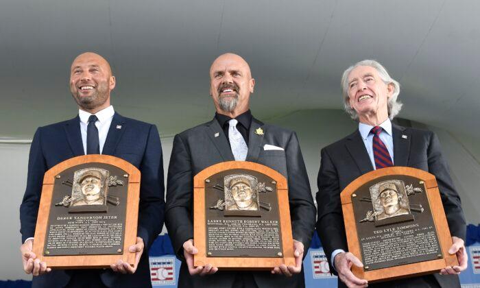 Yankees Star Derek Jeter Inducted Into Baseball Hall of Fame