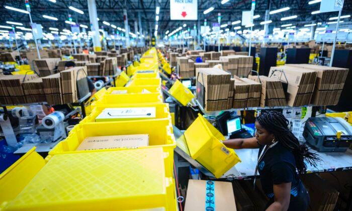 California Senate Passes Bill Targeting Productivity Quotas for Warehouse Workers