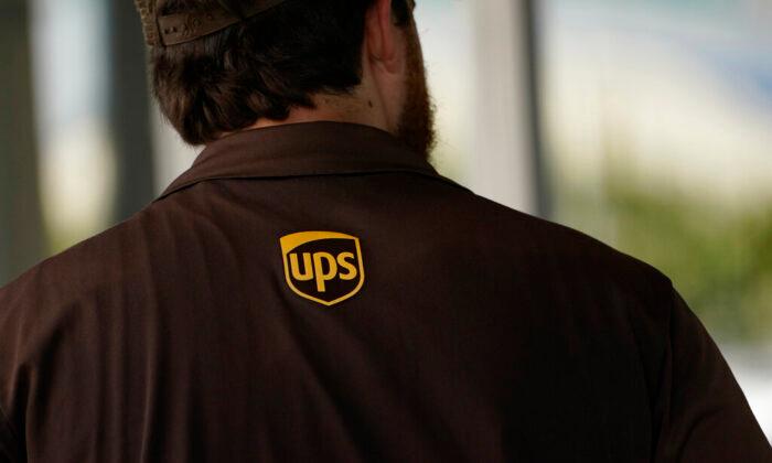 Fast Hiring: UPS to Hire 100,000, Many in 30 Minutes or Less