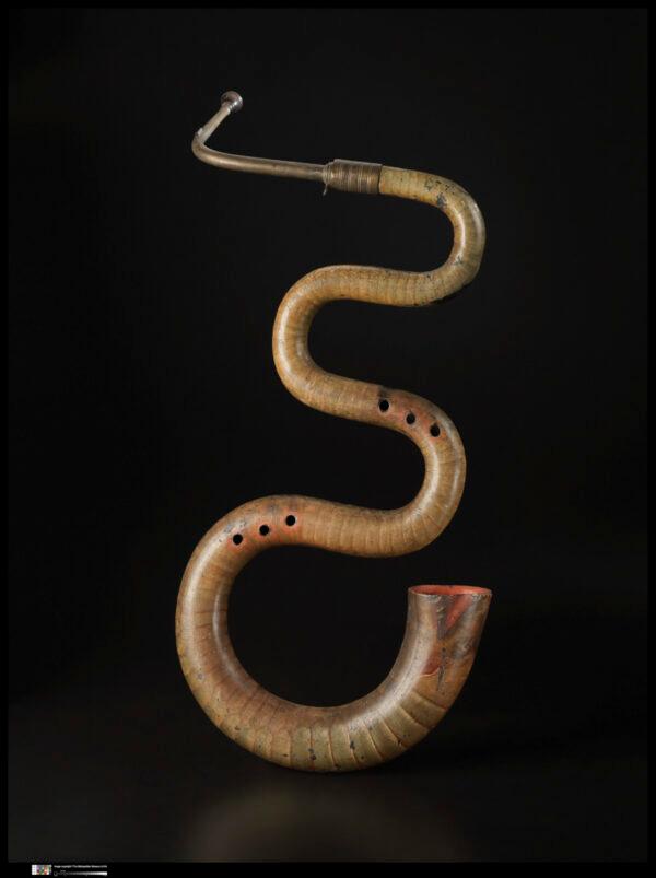 European bass brasswind, known as the serpent, circa 1820. Purchase through the Robert Alonzo Lehman Bequest, 2012; Metropolitan Museum of Art. (Public Domain)