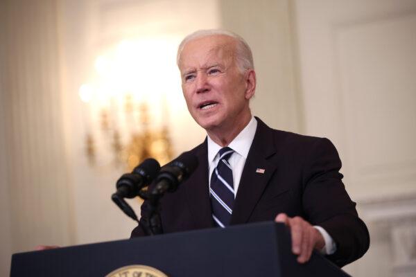 President Joe Biden speaks about combatting the coronavirus pandemic in the State Dining Room of the White House in Washington, on Sept. 9, 2021. (Kevin Dietsch/Getty Images)