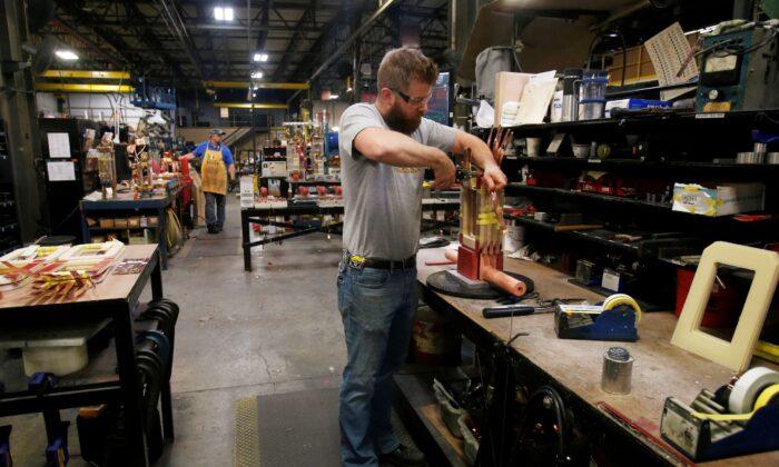 Think Tank Head Faces Backlash Over ‘Offensive’ Remarks About US Manufacturing Workers