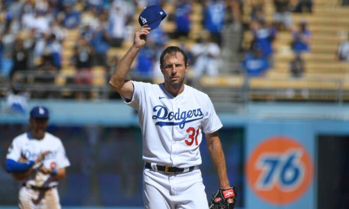Dodgers’ Scherzer Gets 3,000th Career Strikeout, Near Perfecto vs Padres